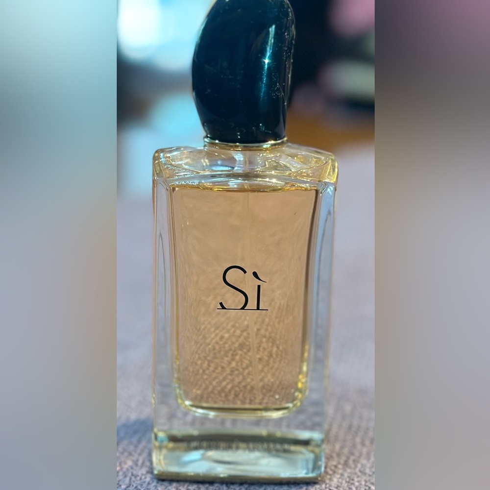 Giorgio Armani “Si” Eau de Parfum 3.4